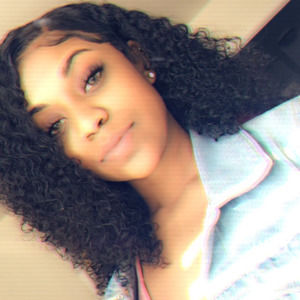 Meet your Posher, Tiara